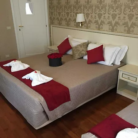 Relais Bocca Di Leone بيت ضيافة 4*