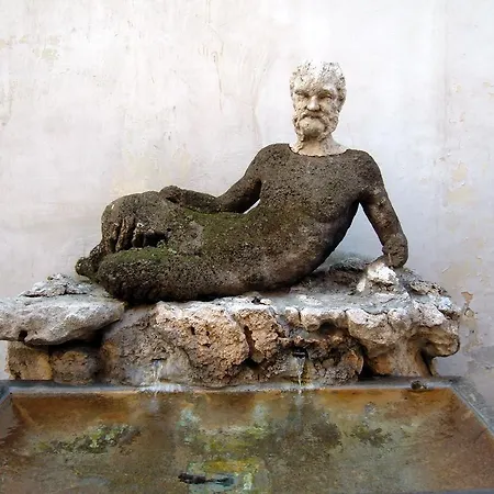 Relais Bocca Di Leone 4*